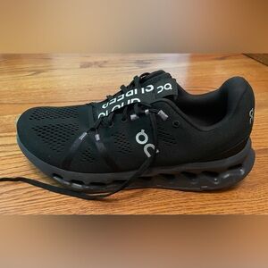 On Cloudsurfer Mens size 9